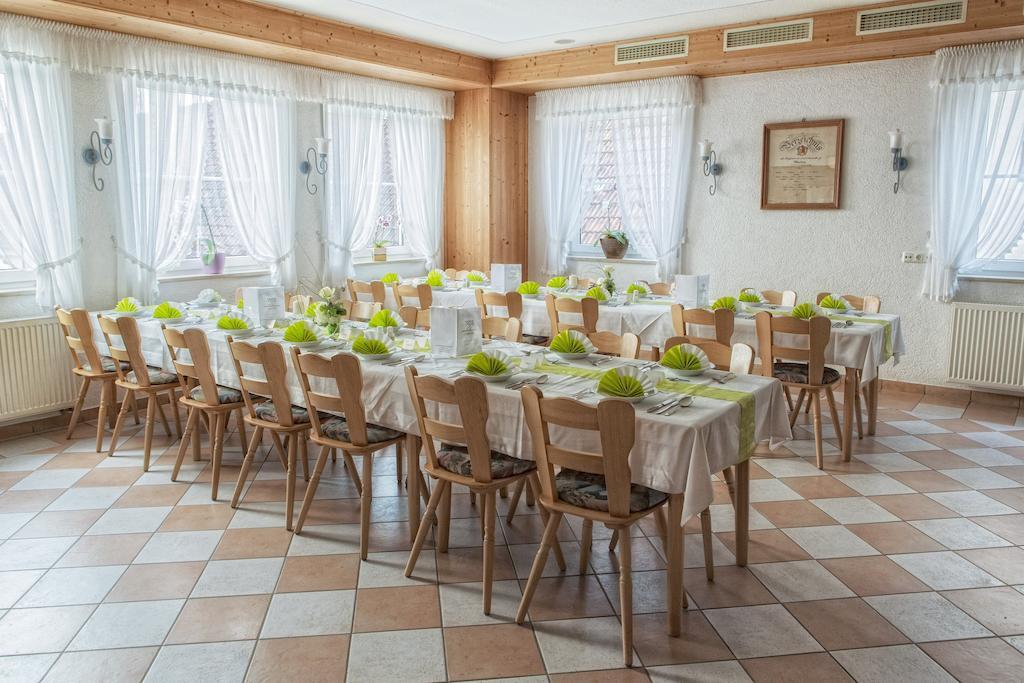 Landgasthof Weberhans Harburg  Ngoại thất bức ảnh