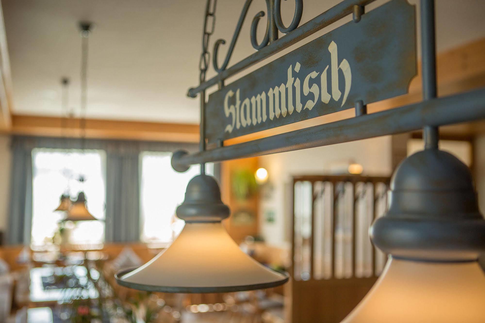 Landgasthof Weberhans Harburg  Ngoại thất bức ảnh
