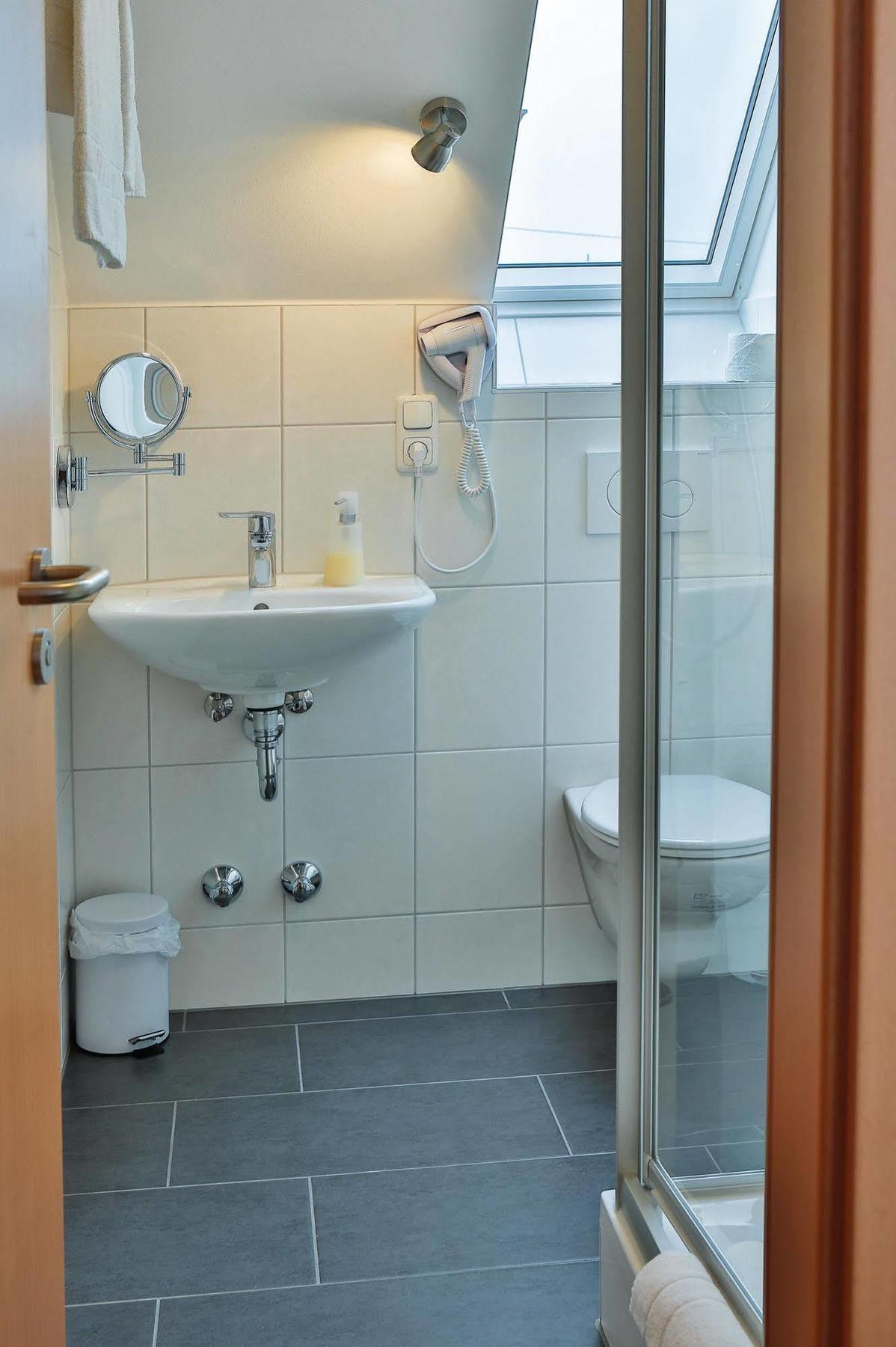 Landgasthof Weberhans Harburg  Ngoại thất bức ảnh